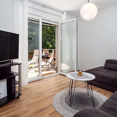 Birdsong Getaway Appartement Jurdani Buitenkant foto