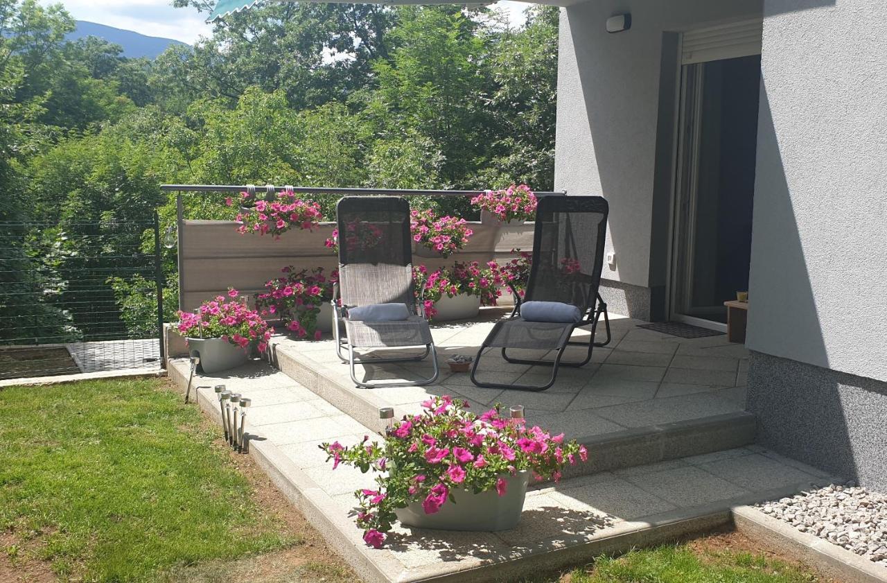 Birdsong Getaway Appartement Jurdani Buitenkant foto